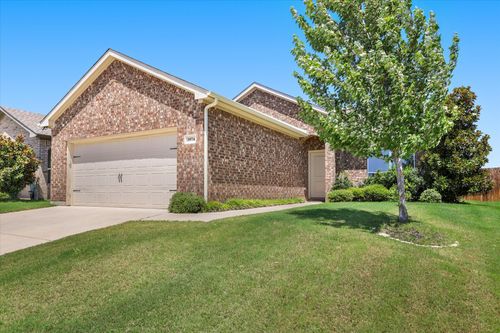 3974 Candler Park Dr, Grand Prairie, TX, 75052-6936 | Card Image