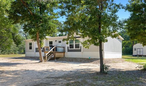 1047 Jim Bob Ln, New Ulm, TX, 78950-5191 | Card Image