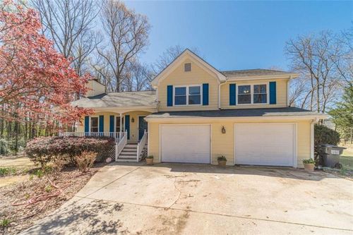 45 Somerset Ct, Covington, GA, 30016-1768 | Card Image