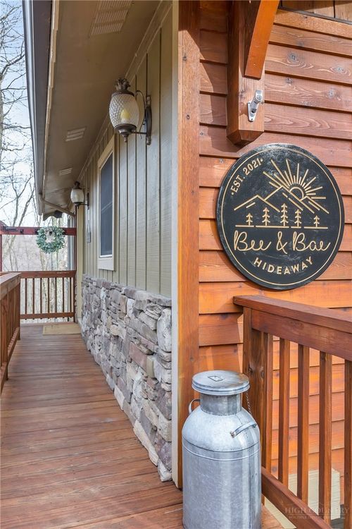 133 & 135 Locust Ridge Road, Beech Mountain, NC, 28604 | Card Image
