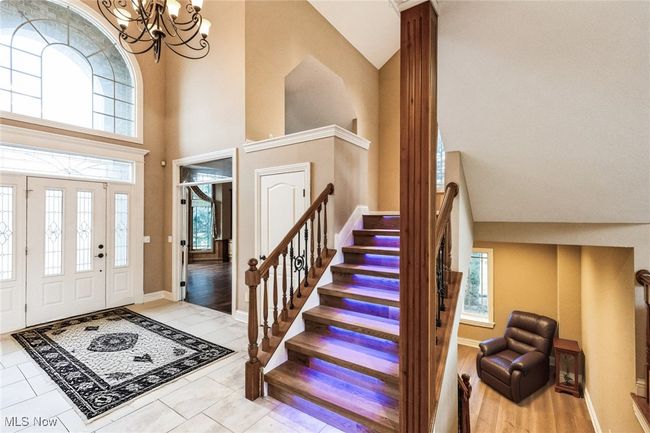 9790 Hidden Hollow Trl, House other with 4 bedrooms, 5 bathrooms and null parking in Broadview Heights OH | Image 9