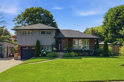 28 Riverview Terr, Paris, ON, N3L2P4 | Card Image