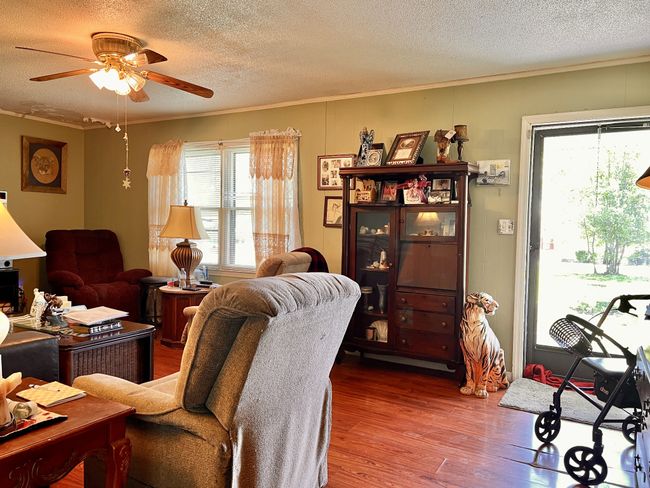 1112 Cumberland St, House other with 3 bedrooms, 2 bathrooms and 8 parking in Decherd TN | Image 8