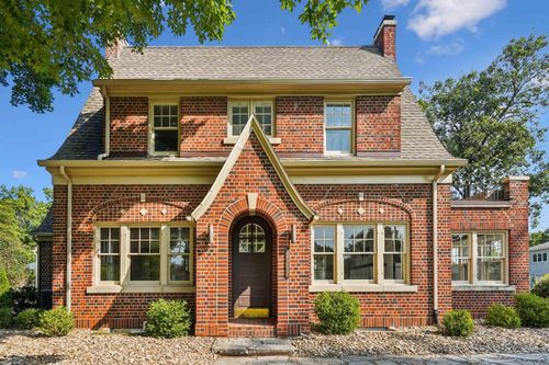 3018 Rainbow Drive, Cedar Falls, IA, 50613 | Card Image