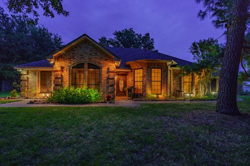 8429 Karen Ln, Terrell, TX, 75160-7722 | Card Image