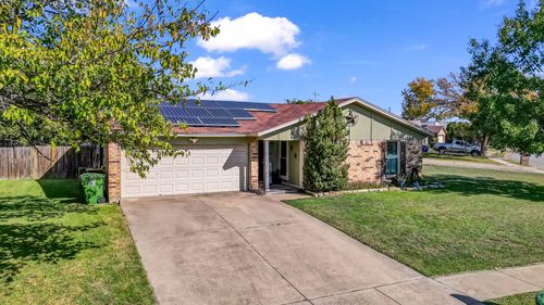 6144 Skylark Ln, Watauga, TX, 76148-3341 | Card Image