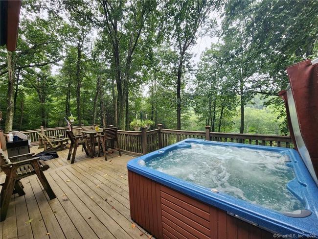 229 New Rd, House other with 2 bedrooms, 3 bathrooms and null parking in Avon CT | Image 16
