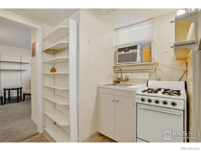 Lower Level Studio | Image 29
