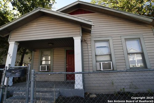 622 Iowa St, San Antonio, TX, 78203-1649 | Card Image