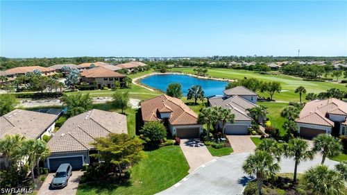 8814 Vaccaro Ct, NAPLES, FL, 34119-9575 | Card Image