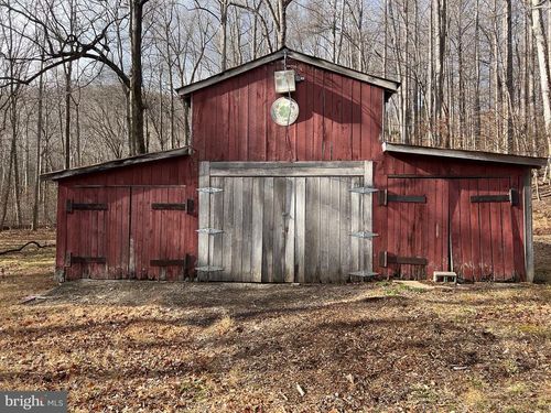 201 Chad Berry Ln, SYRIA, VA, 22743-4341 | Card Image