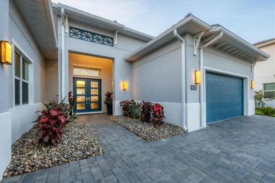 8428 Cane Bay Court, House other with 3 bedrooms, 3 bathrooms and null parking in Lakewood Ranch FL | Image 2