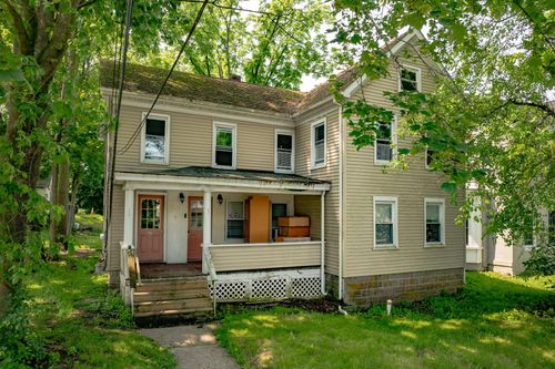 135 W Main St, Walden, NY, 12586-1713 | Card Image
