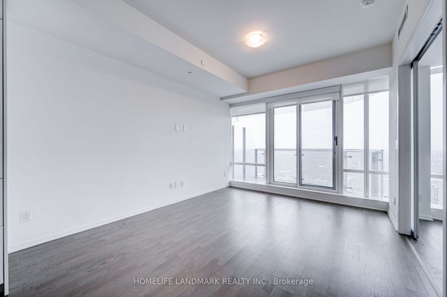 6108 - 1 Bloor St E, Condo with 2 bedrooms, 2 bathrooms and 1 parking in Toronto ON | Image 19