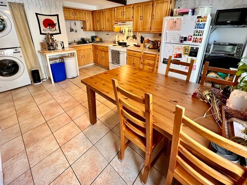 4-11 5th St, Cambridge, MA, 02141-1166 | Card Image