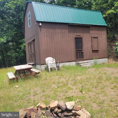 312 Outlook Ln, GREAT CACAPON, WV, 25422 | Card Image