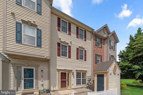 2002 Cramer Point Ct, ODENTON, MD, 21113-2899 | Card Image