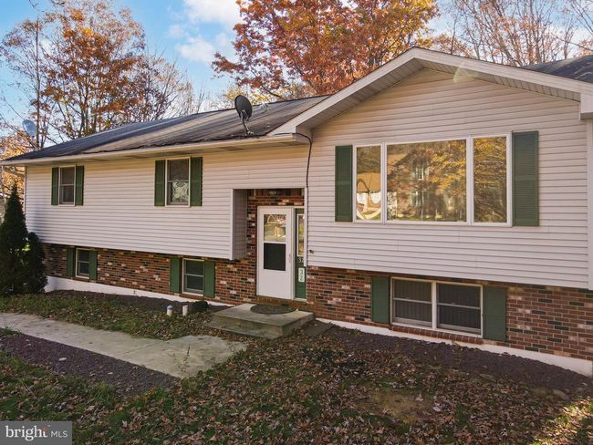 32 Cobblewood Dr, House other with 4 bedrooms, 3 bathrooms and null parking in Mount Pocono PA | Image 6