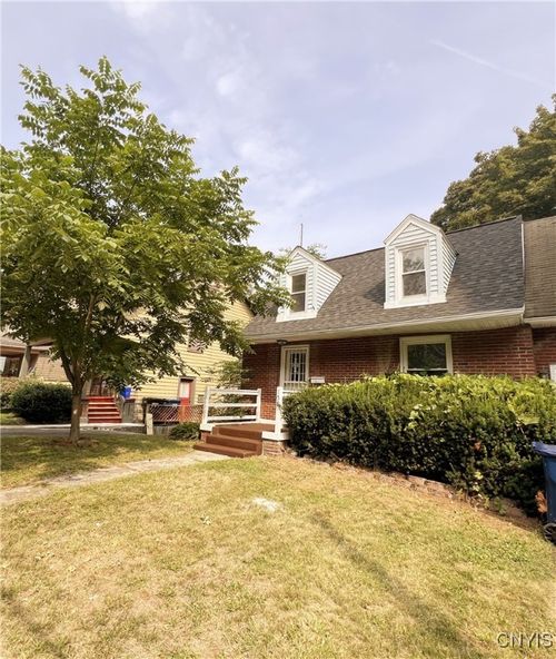 158 Parkway Dr, Syracuse, NY, 13207-1836 | Card Image
