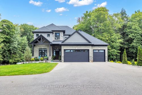 104 Norfolk County 13 Road, Norfolk, ON, N0J1E0 | Card Image