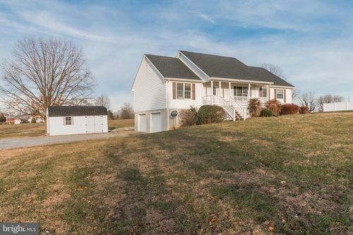 68 Grace Ave, MARTINSBURG, WV, 25404-0297 | Card Image