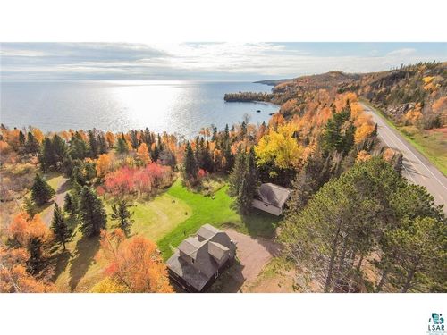 6076 Highway 61, Silver Bay, MN, 55614-4216 | Card Image
