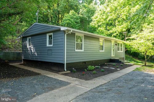 5435 Ames Gap Ln, COVESVILLE, VA, 22931 | Card Image