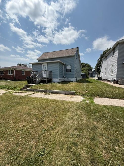 1226 S 26th St, Fort Dodge, IA, 50501-6240 | Card Image