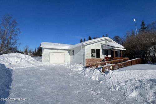 200 Sterling Ct, Kenai, AK, 99611-6848 | Card Image