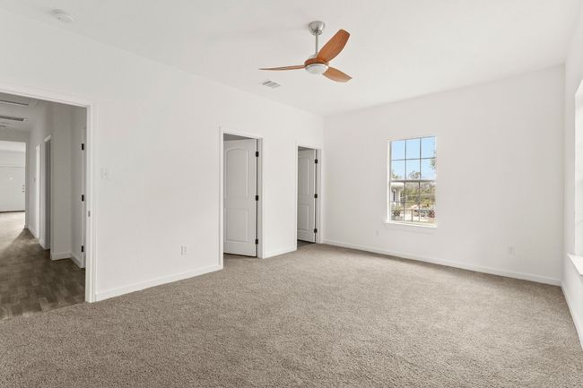 1063 Sleepy Holw, House other with 4 bedrooms, 4 bathrooms and 4 parking in Spring Branch TX | Image 15