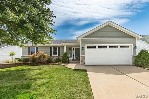46 Tulip Bend Dr, Wentzville, MO, 63385-3043 | Card Image