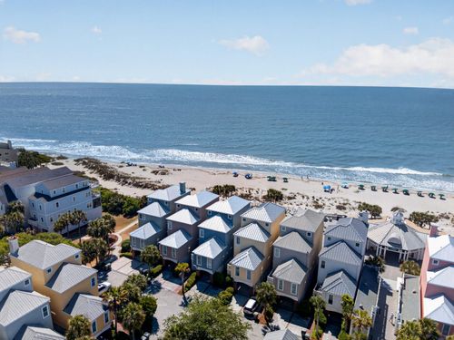 132 Grand Pavilion Dr, Isle of Palms, SC, 29451-2881 | Card Image