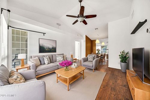 134-8140 N 107th Ave, Peoria, AZ, 85345-7566 | Card Image