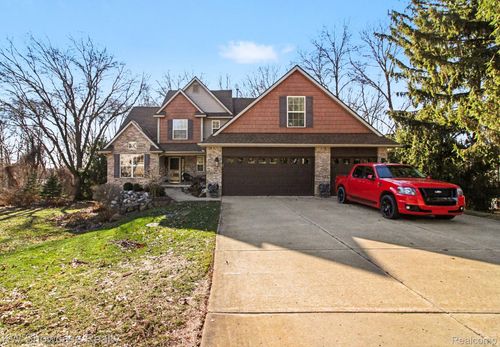2648 Morel Dr, Highland, MI, 48356-2769 | Card Image