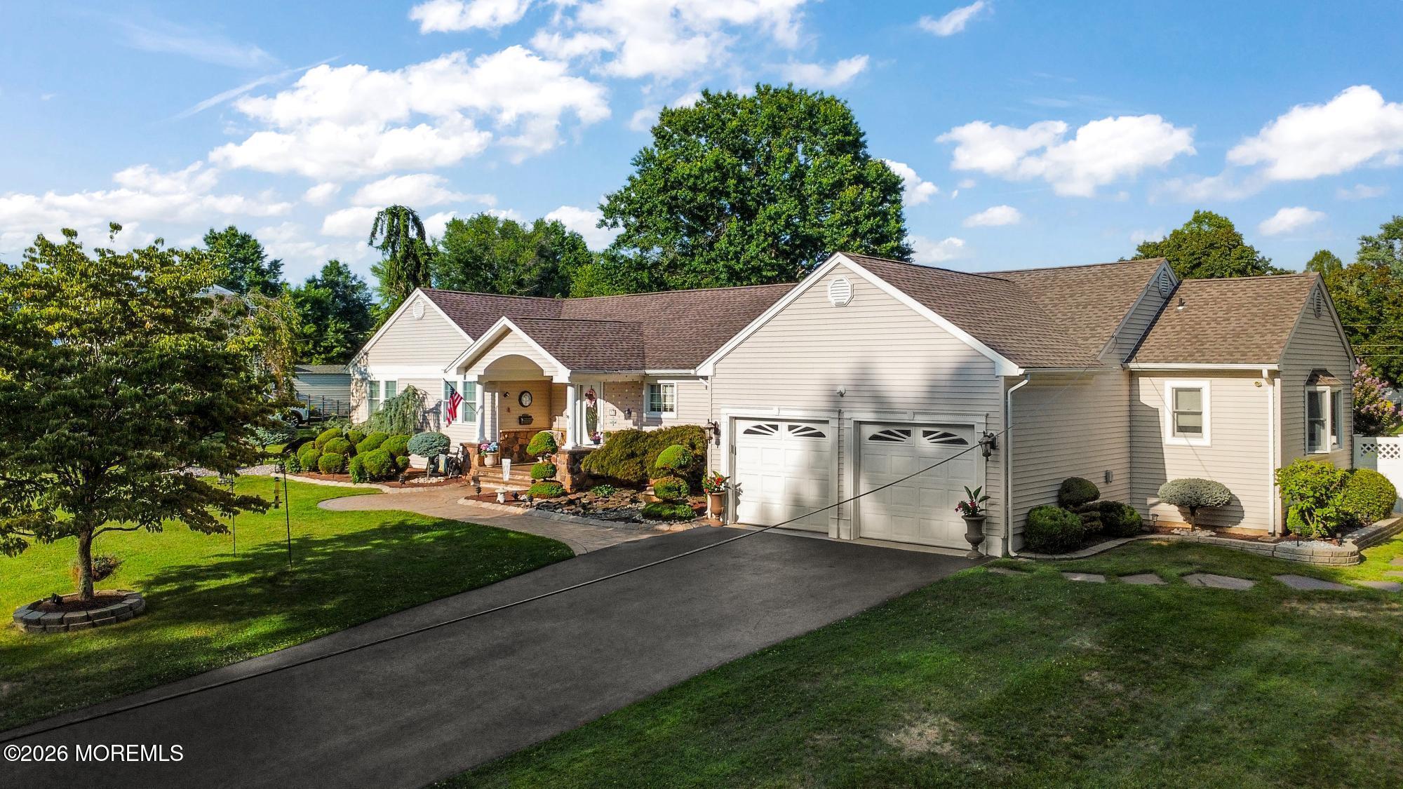 Residential in Freehold 3