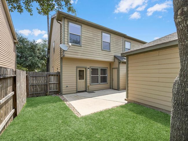 23807 Township Elm St, Townhouse with 3 bedrooms, 3 bathrooms and null parking in Spring TX | Image 15