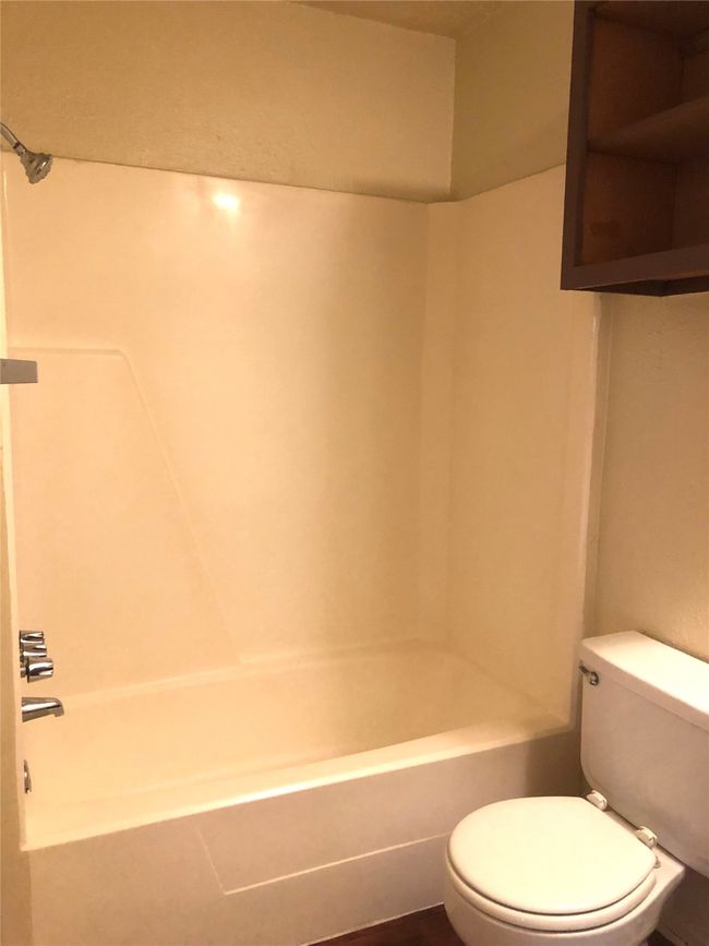 APT-14 - 410 Bryan St, Condo with 1 bedrooms, 1 bathrooms and null parking in Denton TX | Image 11