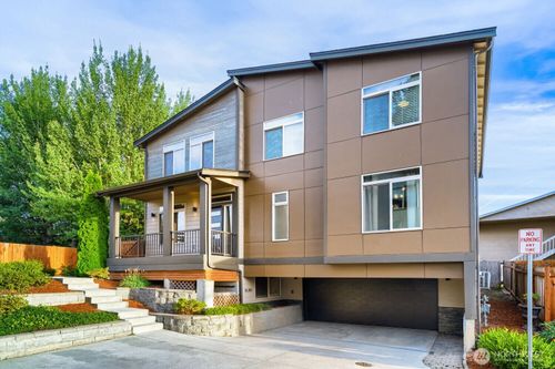 16310 1st Ave Ne, Duvall, WA, 98019-8649 | Card Image