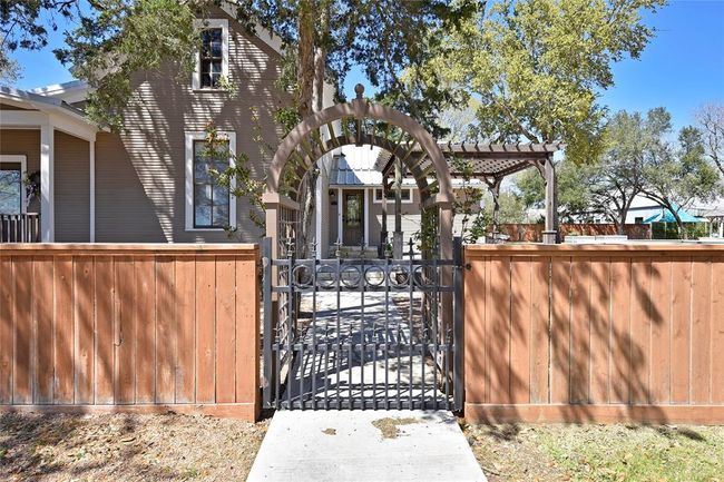 The Guest House! | Image 29