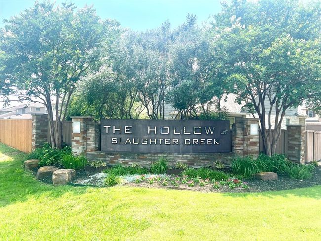 View of community / neighborhood sign | Image 18