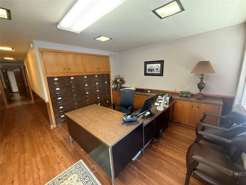 416 N Main St, Seminole, OK, 74868-3430 | Card Image