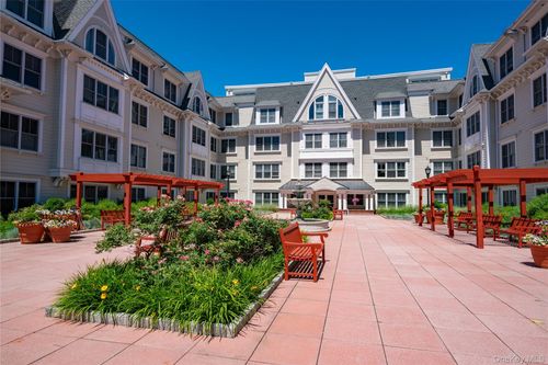 109-225 Stanley Ave, Mamaroneck, NY, 10543-2579 | Card Image