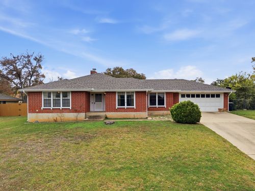 205 Sunshine Dr, Georgetown, TX, 78628-7634 | Card Image