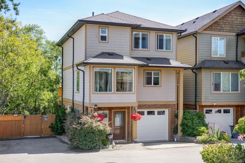 101-7091 Grant Rd W, Sooke, BC, V9Z0N6 | Card Image