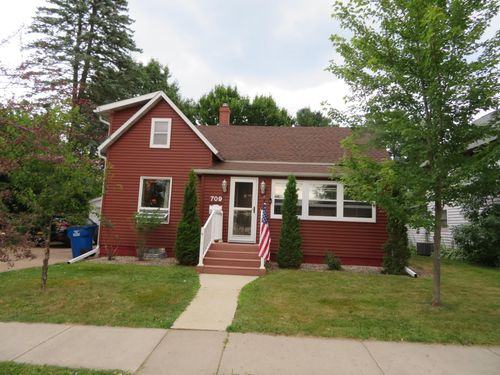 709 N Prospect St, Merrill, WI, 54452-1351 | Card Image
