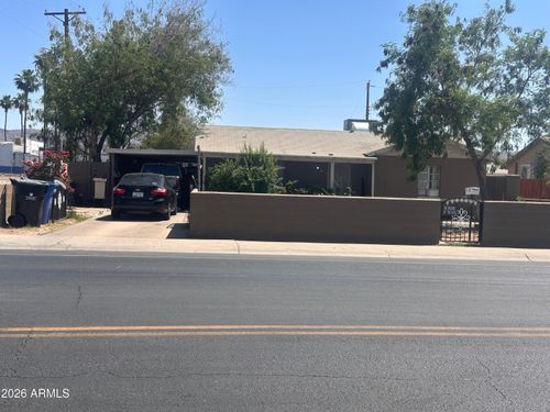 17 W Roeser Rd, Phoenix, AZ, 85041-4001 | Card Image