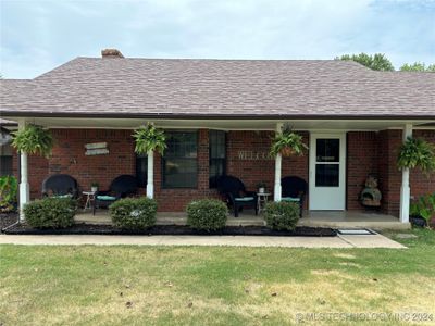 115 Spruce Street, House other with 5 bedrooms, 3 bathrooms and null parking in Ardmore OK | Image 2