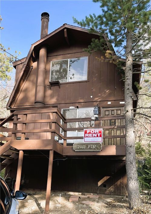 2401 Fir Dr, Running Springs, CA, 92382-7453 | Card Image