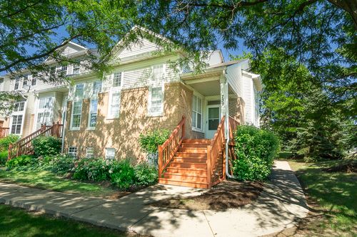 739 W Georgian Ct, Addison, IL, 60101-3312 | Card Image