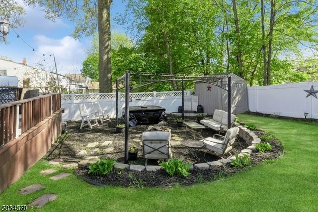 41 Spring Hill Rd, House other with 3 bedrooms, 2 bathrooms and null parking in Clifton NJ | Image 43